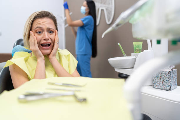 Best Broken or Cracked Tooth Emergency Dentist in Mackinaw, IL